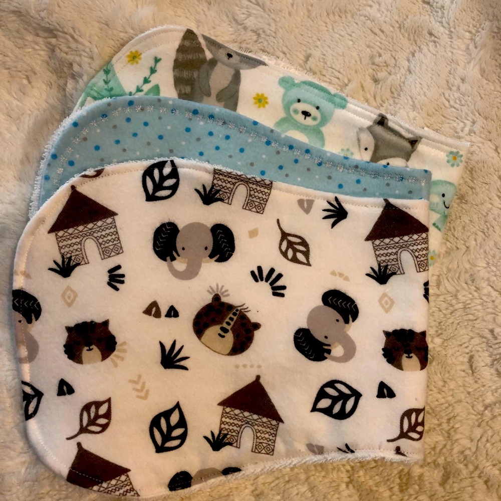 Set of 3 baby boy burp cloths